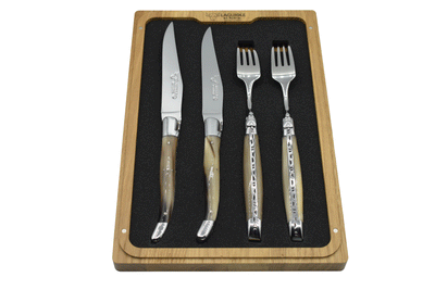 Laguiole en Aubrac Stainless Steel 4-Piece Set With 2 Steak Knives & 2 Forks With Solid Horn Handles - Kitchen Universe