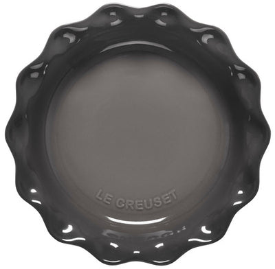 Le Creuset Heritage Pie Dish, 9-Inches, Oyster - Kitchen Universe