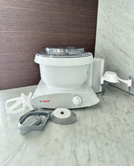 Bosch Machine 6.5 Qt. Universal Plus Mixer With Baker's Pack, White
