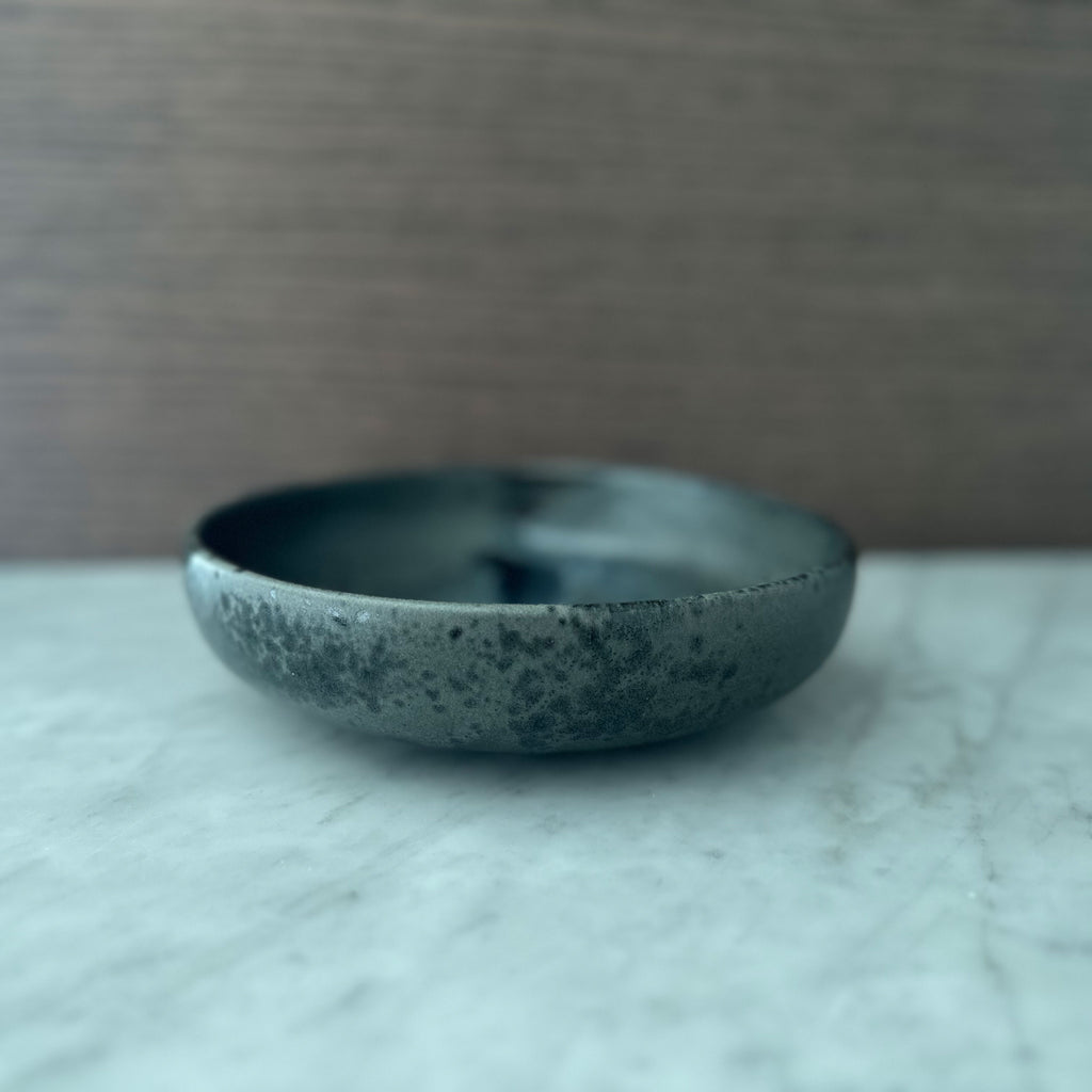 KH-Wurtz-Shallow-Plate-Black-