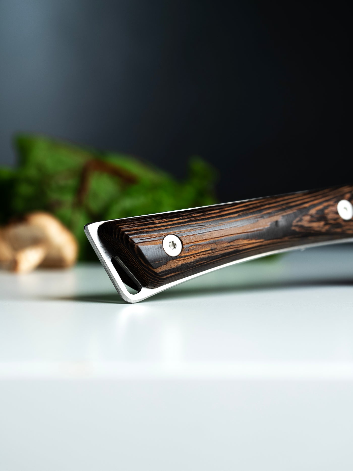 Shun Kanso Hollow Ground Brisket Knife Blade 12-in with Saya - Kitchen Universe