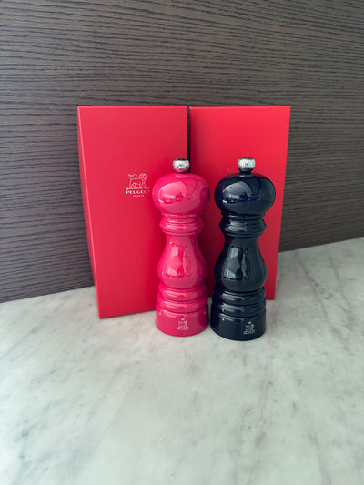 Peugeot Paris u'Select Pepper & Salt Mill Set 7-in, Candy Pink & Dark Blue - Gift Boxed