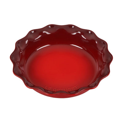 Le Creuset Heritage Pie Dish, 9-Inches, Cerise - Kitchen Universe