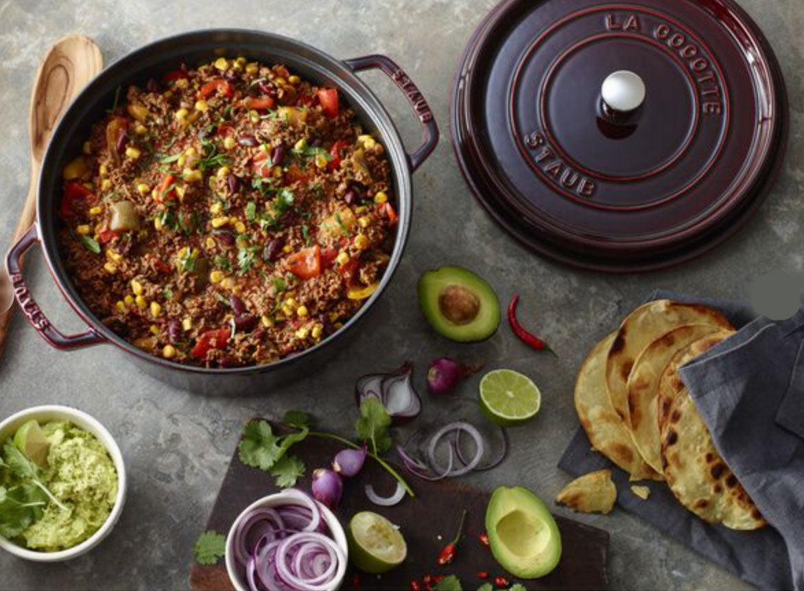 Staub Cast Iron Round Dutch Oven 4 qt, Grenadine
