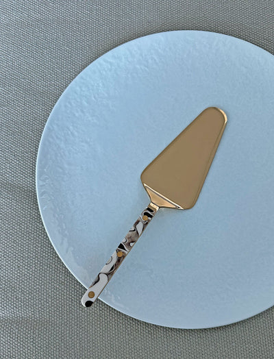 Sabre Bistrot Gold Tart Server, Dune Black - Kitchen Universe