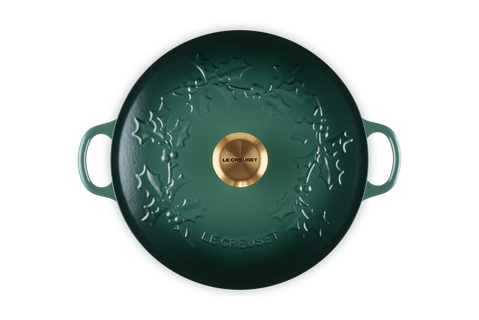 Le Creuset Enameled Cast Iron Holly Collection Traditional Chef's Oven with Lid, 4.5-Quart - Kitchen Universe