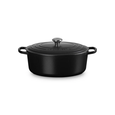 Le Creuset Signature Enameled Cast Iron Oval Dutch Oven, 8-Quart - Kitchen Universe