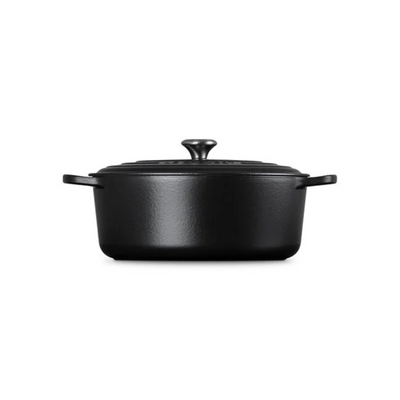 Le Creuset Signature Enameled Cast Iron Oval Dutch Oven, 8-Quart - Kitchen Universe