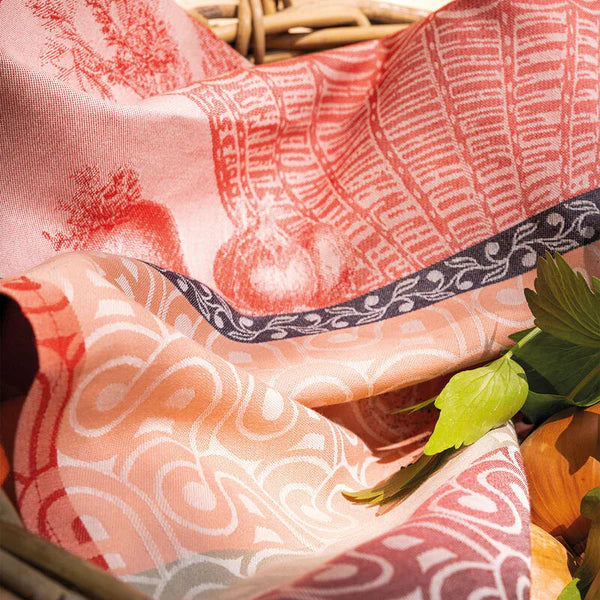 Le Jacquard Francais Winter Vegetable Garden Tea Towel, Red