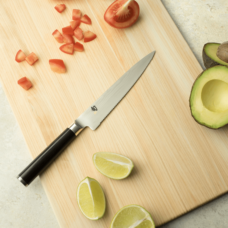 Shun Classic Serrated Utility Knife 6-in - Kitchen Universe