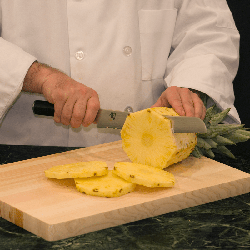 Shun Classic Bread Slicing Knife 9-in - Kitchen Universe