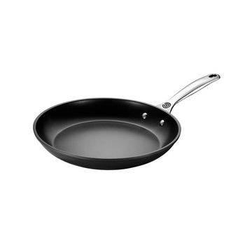 Le Creuset Toughened Nonstick PRO Fry Pan, 11-Inches - Kitchen Universe