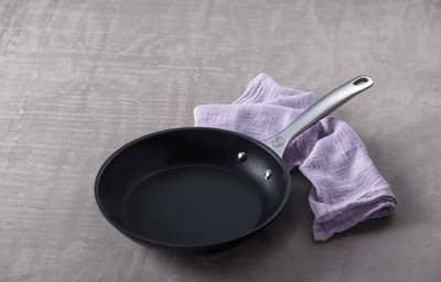 Le Creuset Toughened Nonstick PRO Fry Pan, 12-Inches - Kitchen Universe