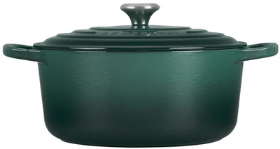 Le Creuset Signature Enameled Cast Iron Round French / Dutch Oven With Lid, 4.5-Quart, Artichaut - Kitchen Universe