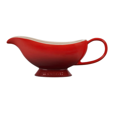 Le Creuset Heritage Stoneware Gravy Boat, 16-Ounces, Cerise - Kitchen Universe