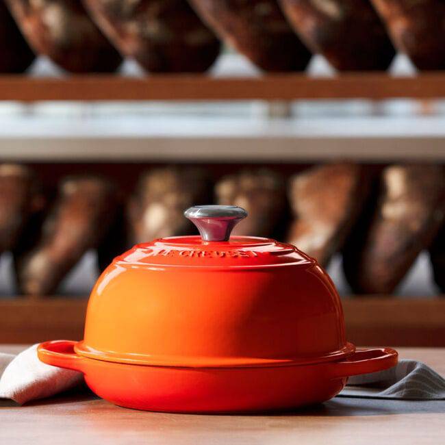 Le Creuset Enameled Cast Iron Signature Bread Oven, 9.5-Inches, Flame - Kitchen Universe