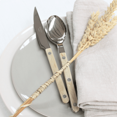 Sabre Bistrot 5-Piece Flatware Set, Horn - Kitchen Universe